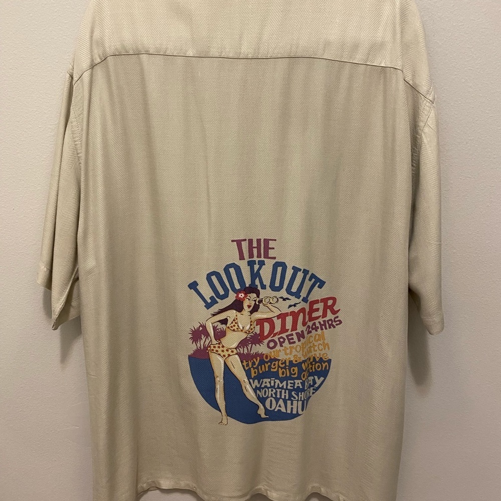 Men’s  CAMPIA XL short sleeve button down shirt in beige with diner logo. - Picture 8 of 12